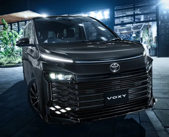 VOXYのフロントグリルが刷新！